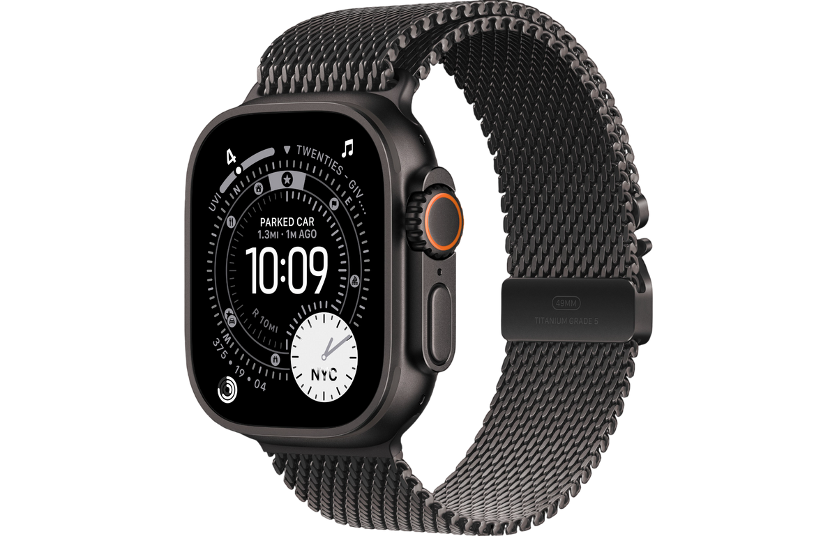 Black / Titanium Milanese Loop / Black